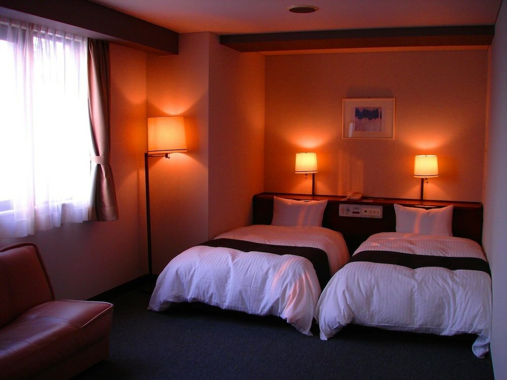 Фото Sakaide Plaza Hotel