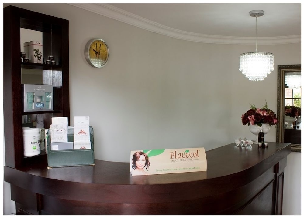 Фото Alveston Manor