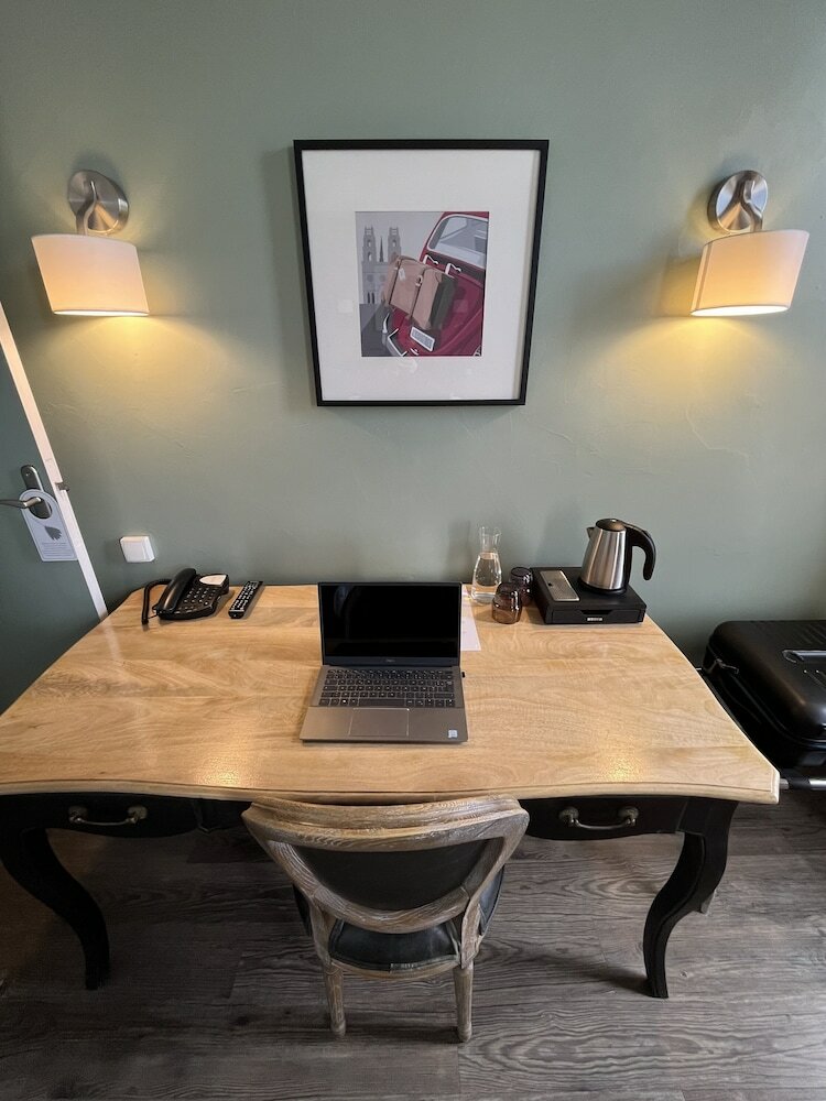 Фото Hotel Des Cedres