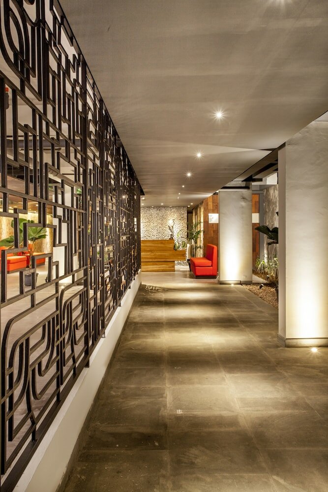 Фото Daun Bali Seminyak Hotel
