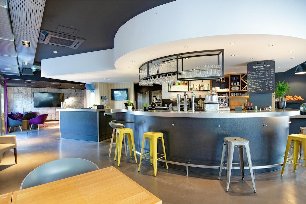 Фото Campanile Clermont Ferrand Centre