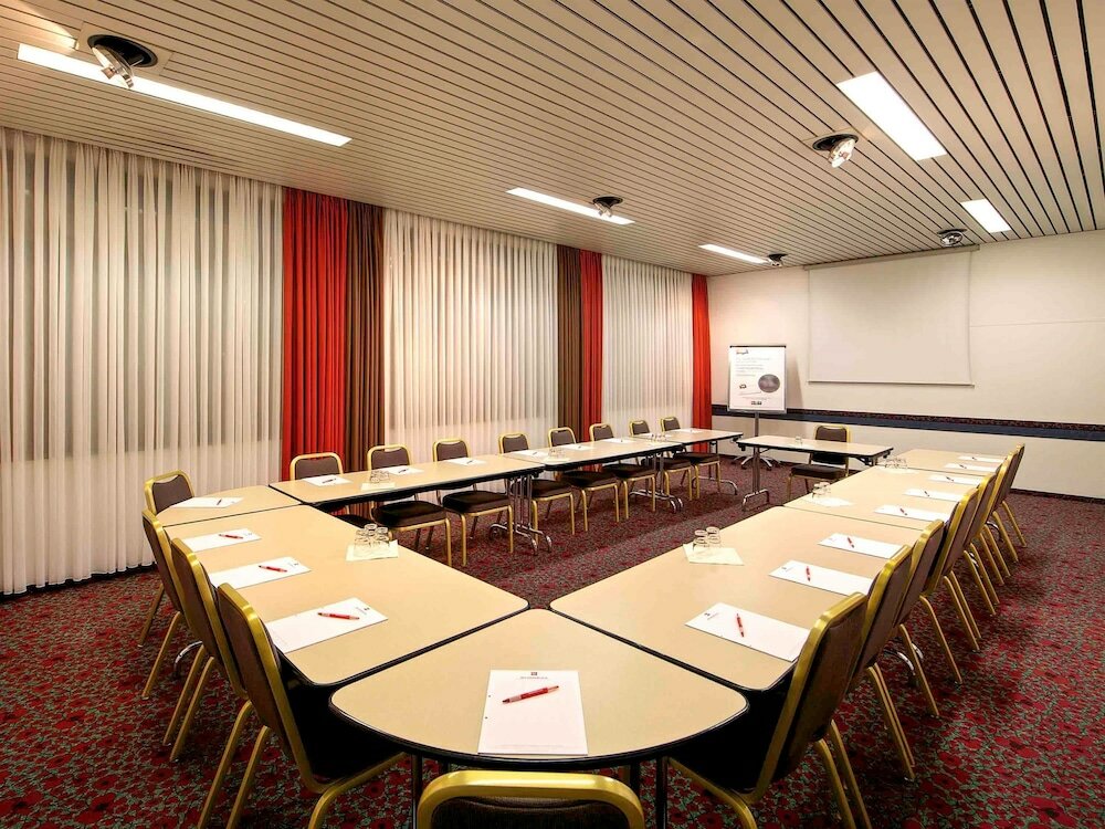 Фото Ibis Bremen City Hotel