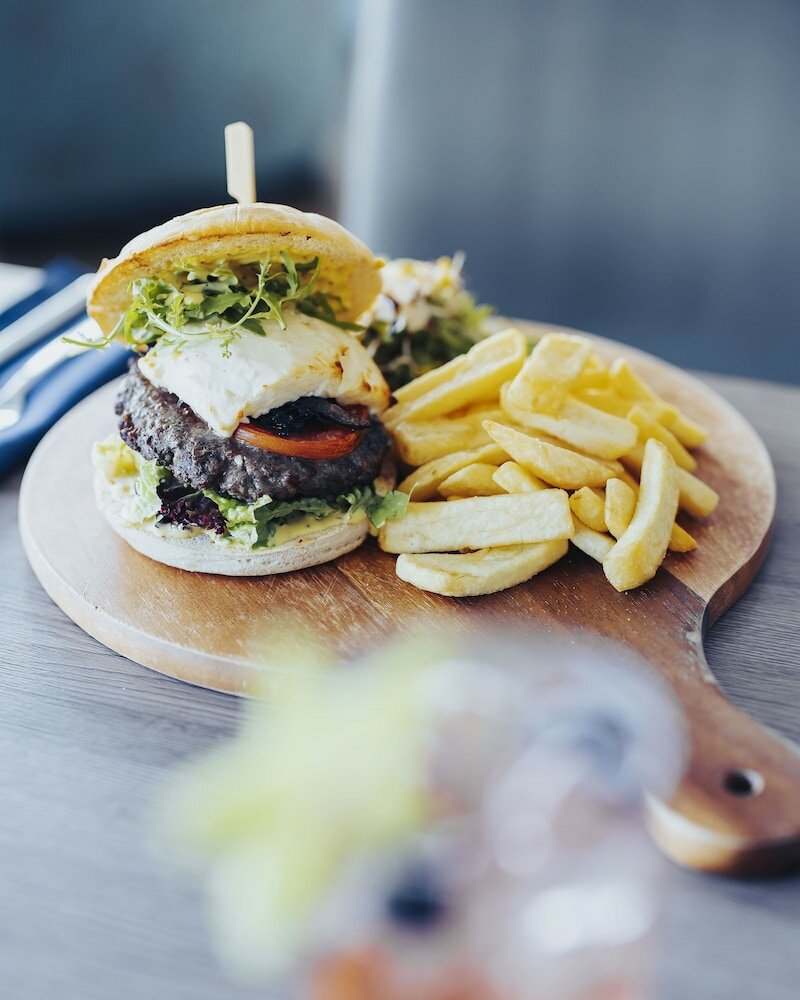 Фото Hotel Vier Jahreszeiten Lübeck