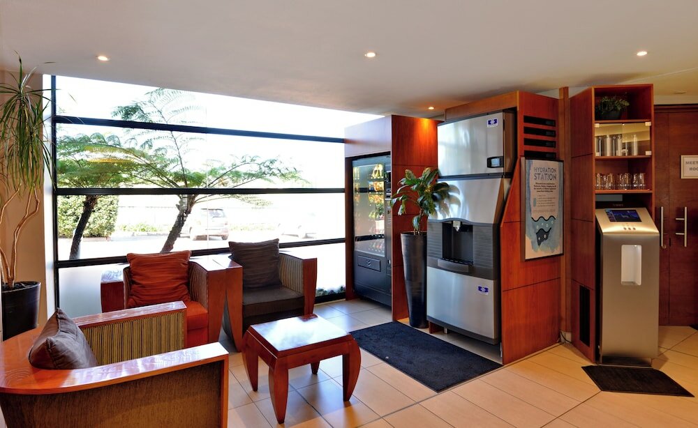 Фото City Lodge Johannesburg Airport, Barbara Road