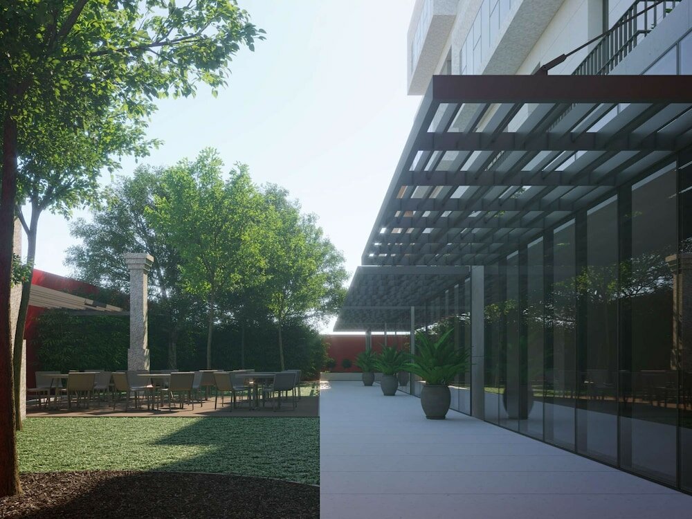 Фото Nh Hotel Porto Jardim