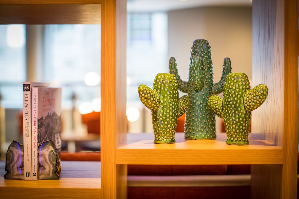 Фото Holiday Inn Express Edinburgh Royal Mile, an Ihg Hotel