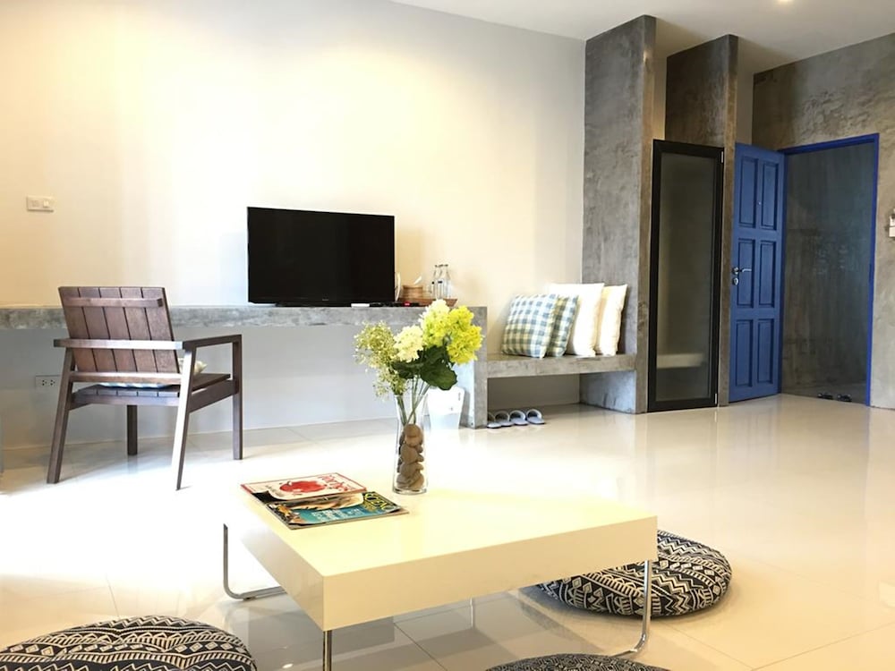 Фото Little Pp Hometel