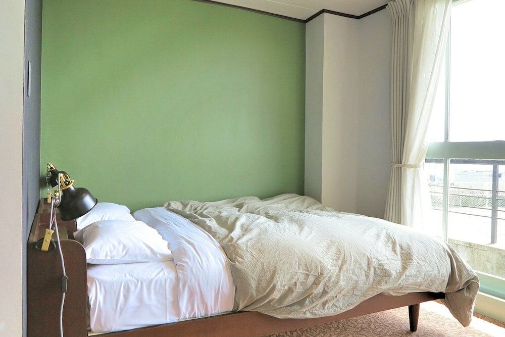 Фото J-Hoppers Lake Biwa Guesthouse