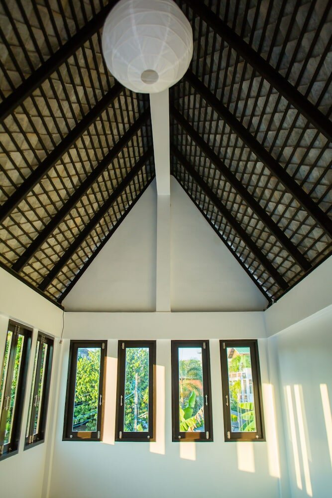 Фото Trat 101 Waterfront Hotel