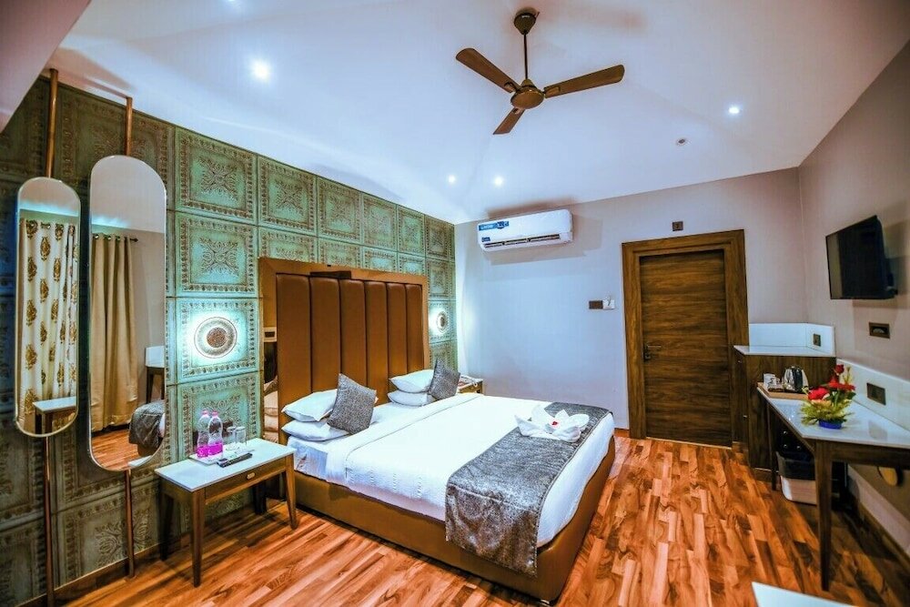 Фото Hotel Holiday Resort