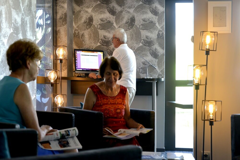 Фото Logis Hôtel Victor Hugo & SPA