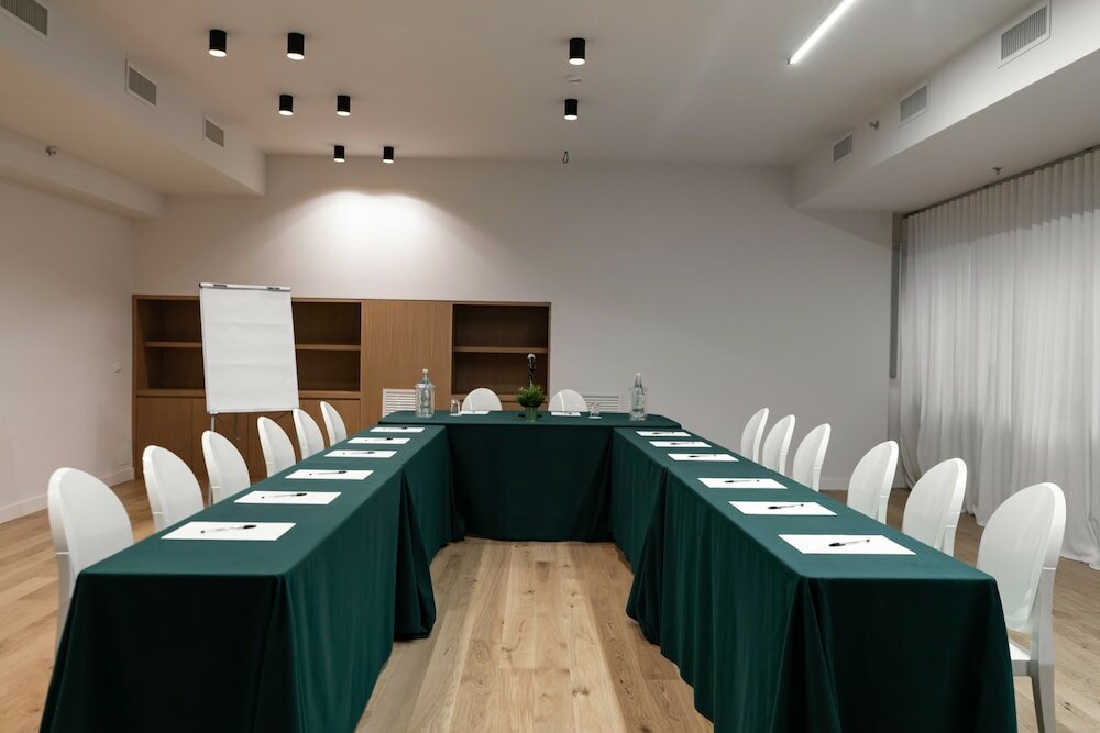 Фото Hotel Politeama