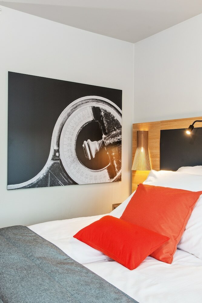 Фото Clarion Hotel The Edge