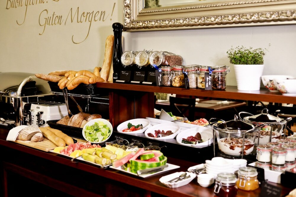 Фото Hotel Julian