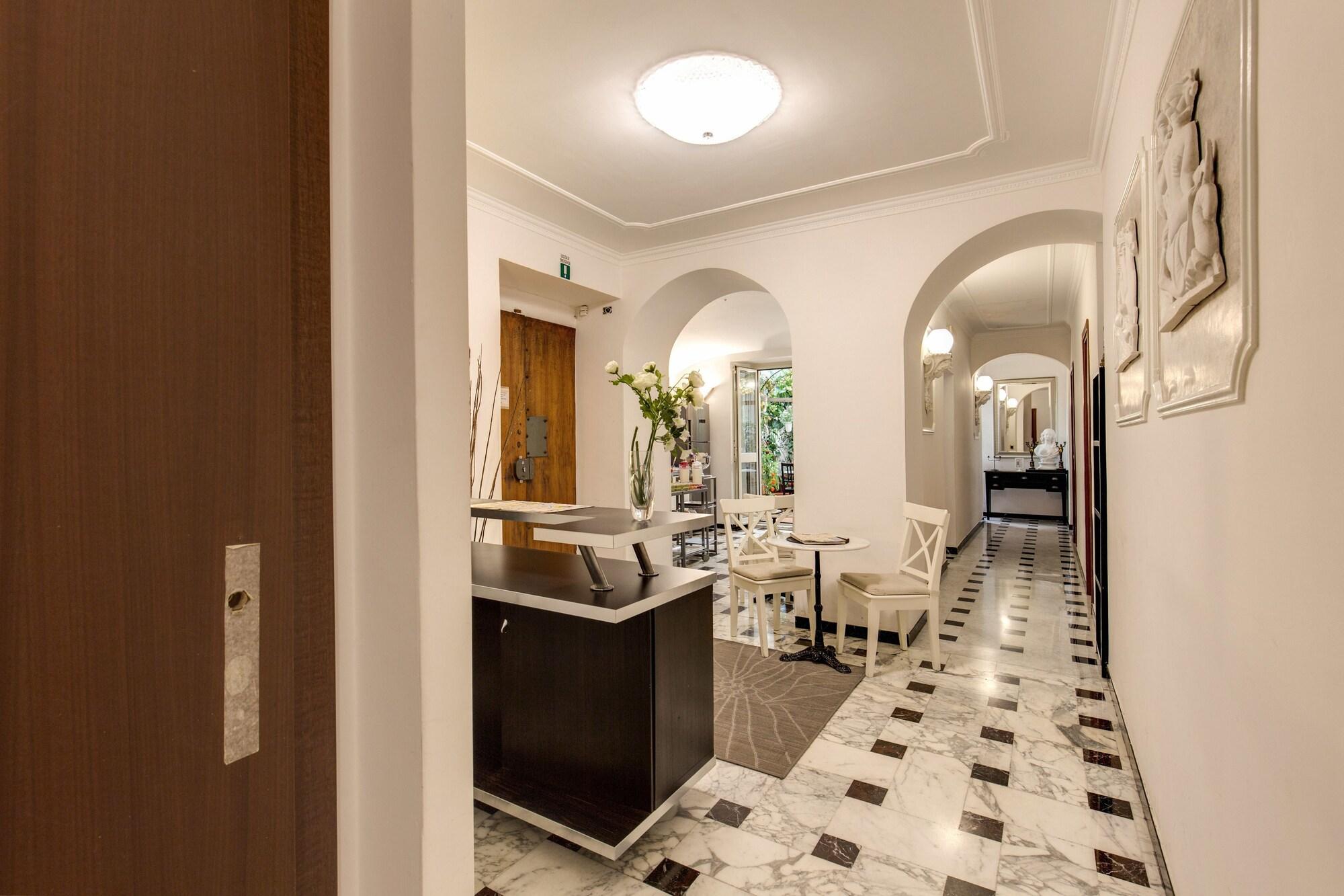 Фото Nakissa Inn