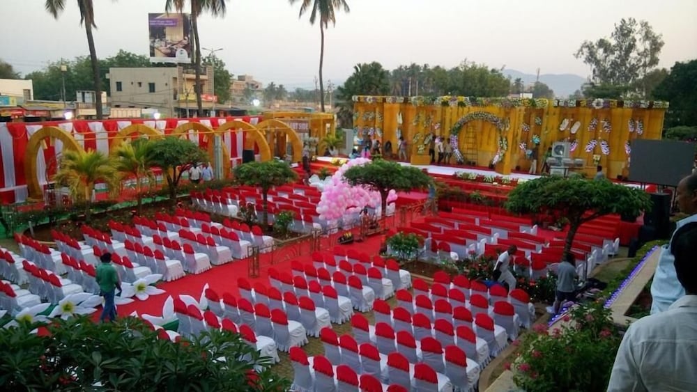 Фото Royal Orchid Central Kireeti Hampi