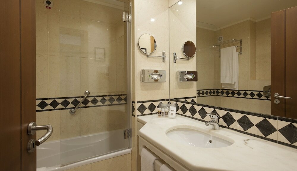 Фото Turim Europa Hotel