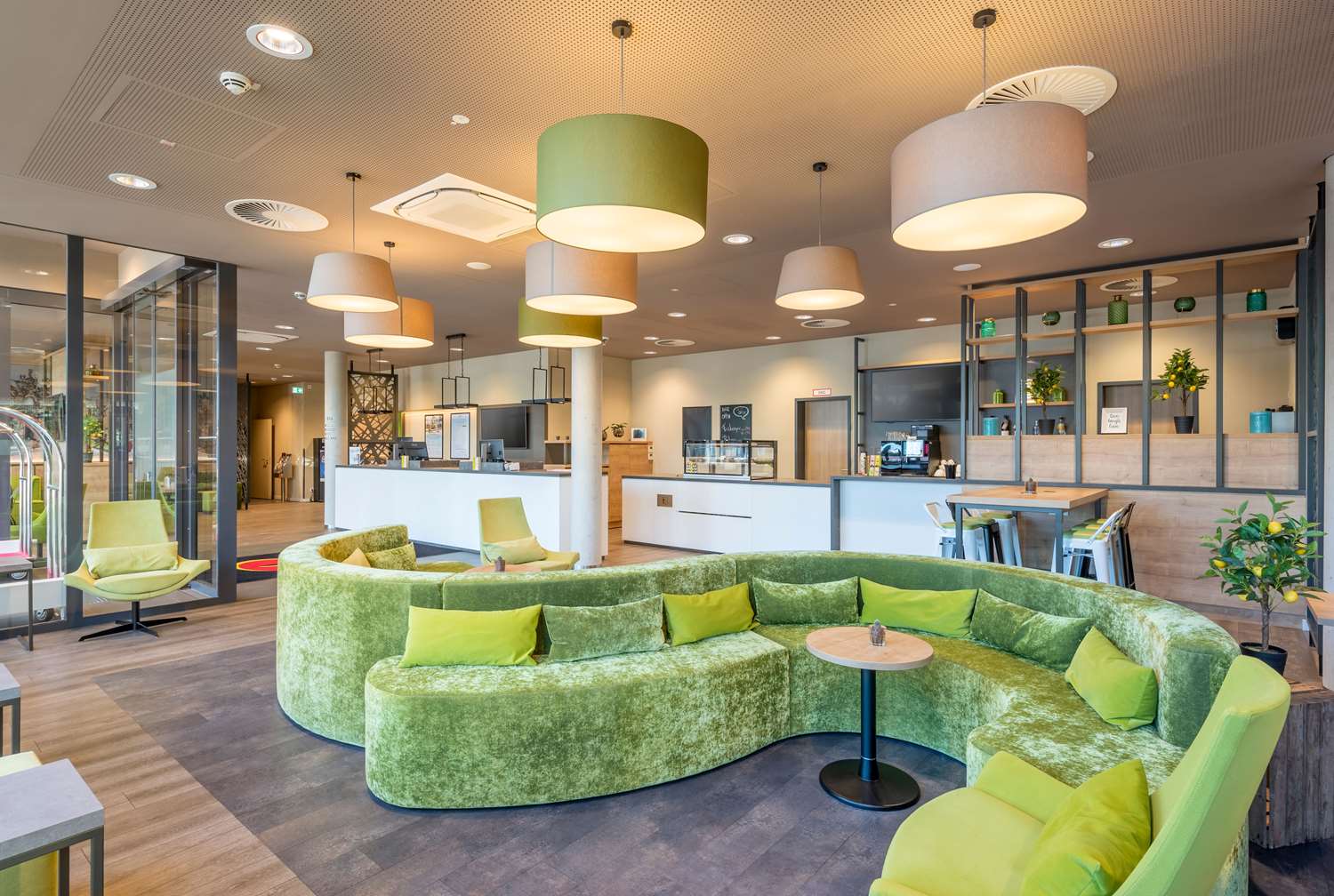 Фото Super 8 by Wyndham Dresden