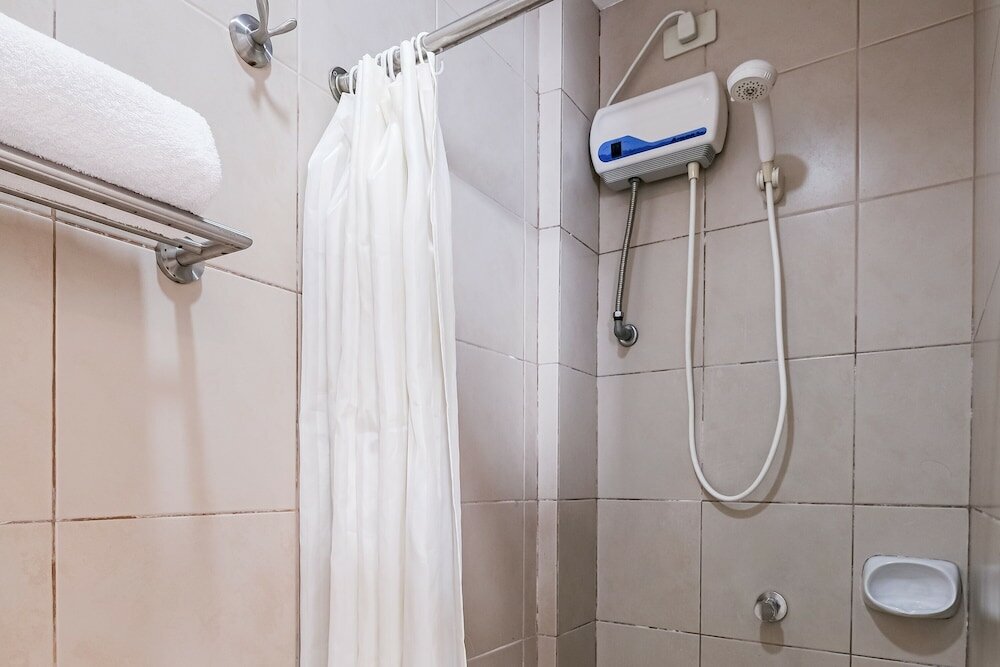 Фото Governor Forbes Inn