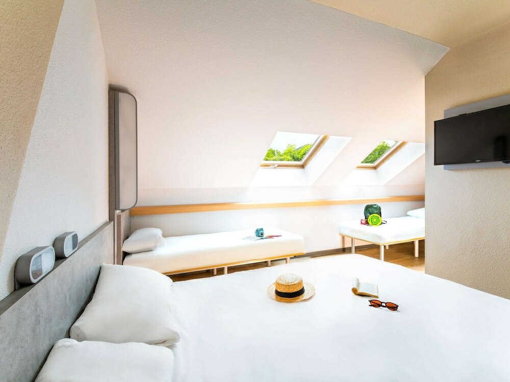 Фото ibis budget Grenoble Voreppe