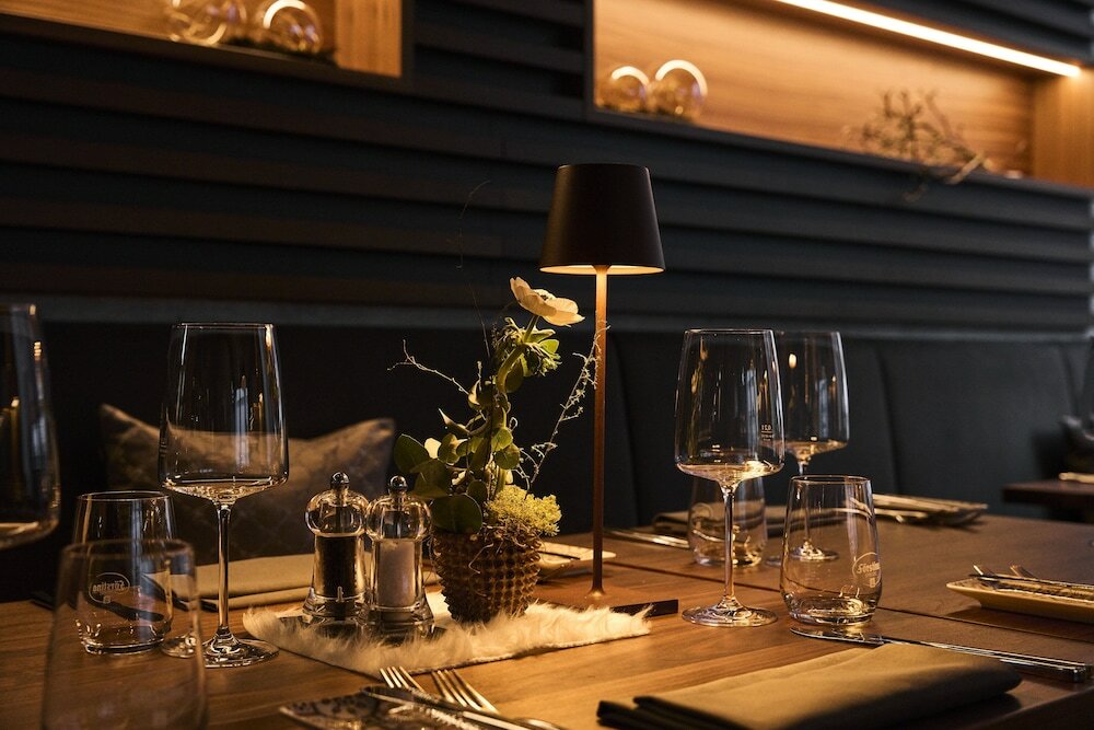 Фото Hotel Platzhirsch