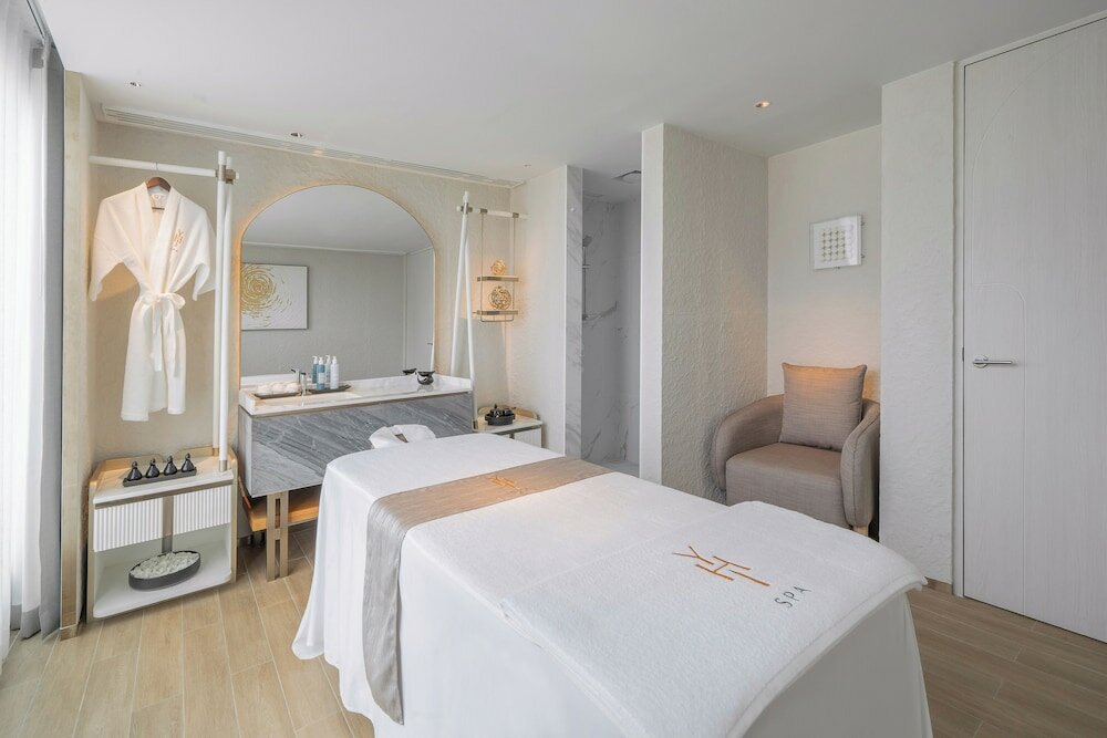 Фото Meliá Pattaya Hotel