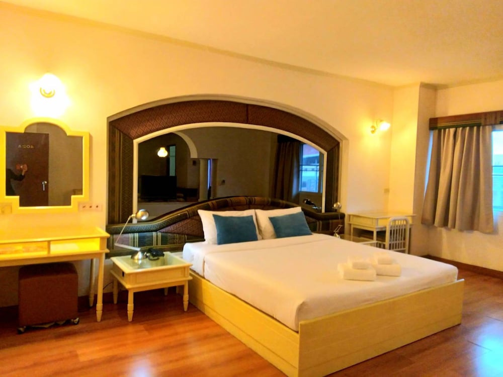 Фото 141616794833