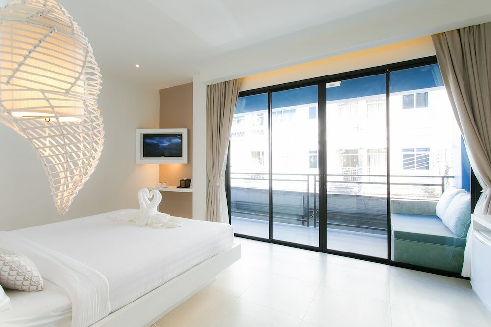 Фото The House Patong