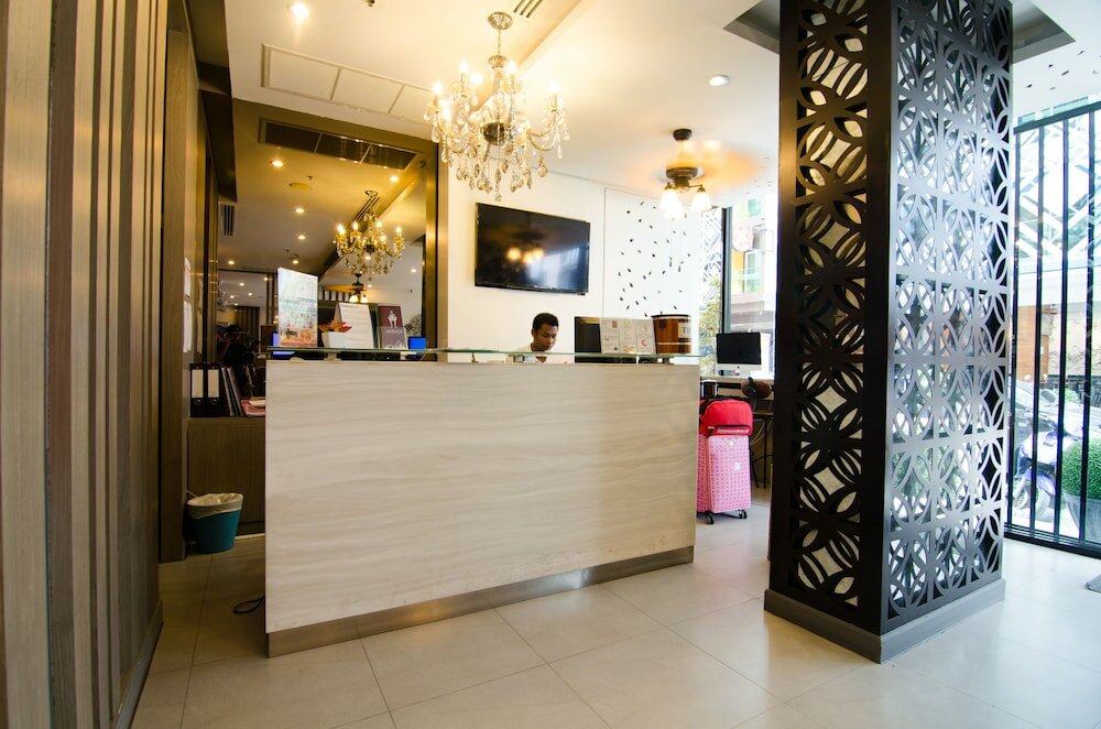 Фото Mirage Express Patong Phuket Hotel