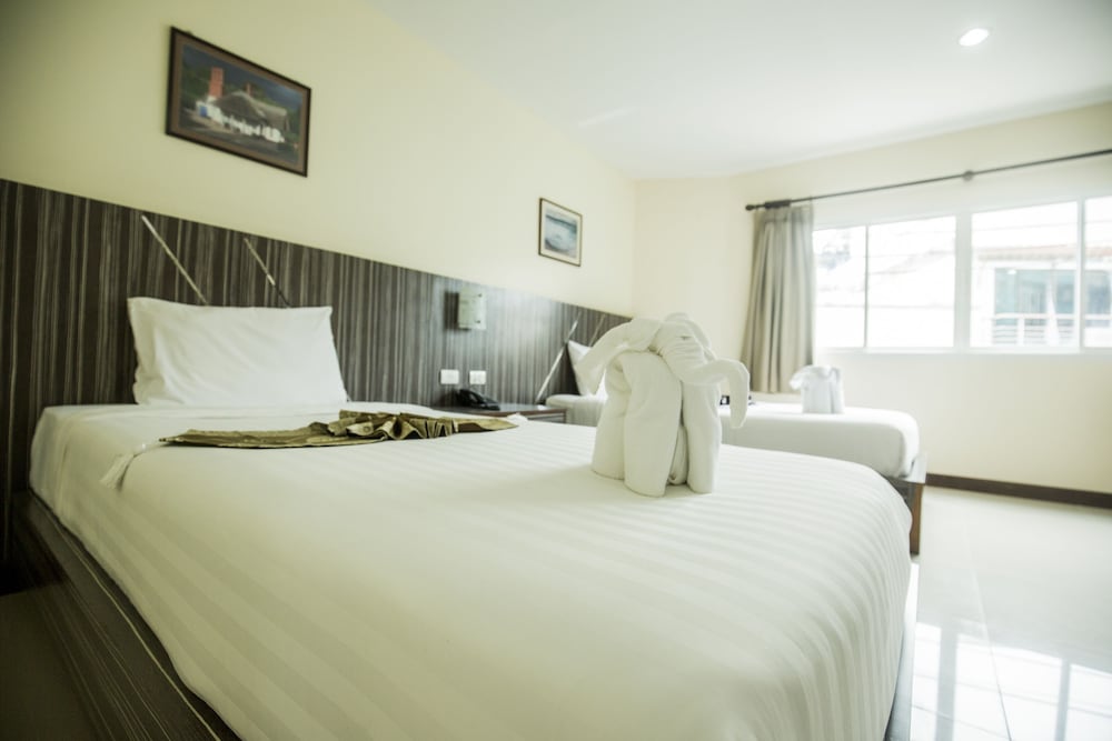 Фото The Cocoon Patong