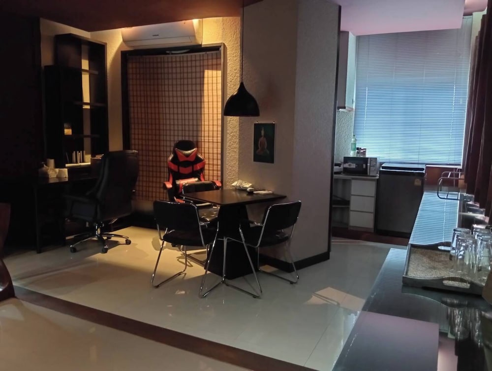 Фото Pasadena Lodge