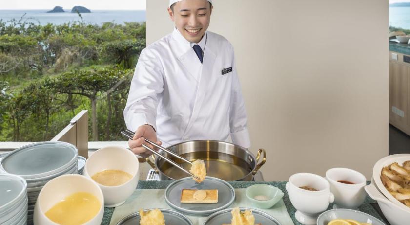 Фото Hotel Nishinagato Resort