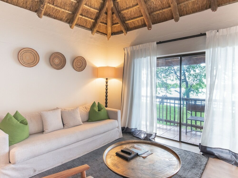 Фото Chobe Marina Lodge