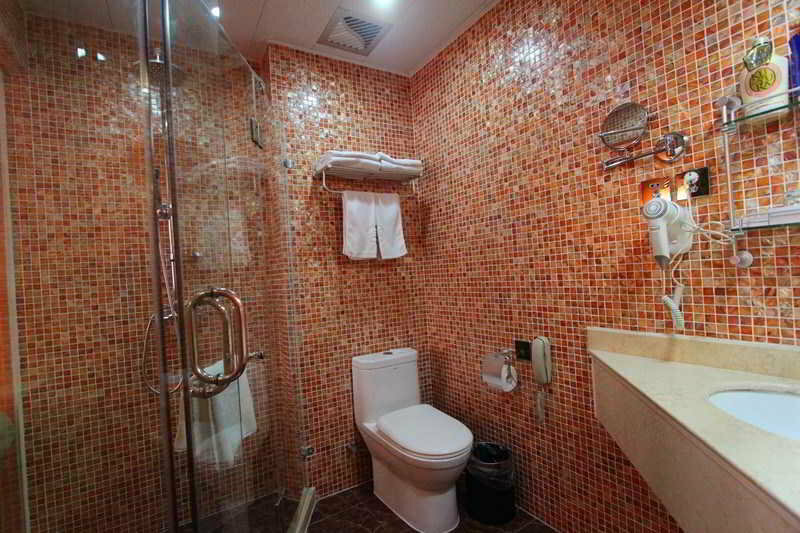 Фото Elegance Bund Hotel