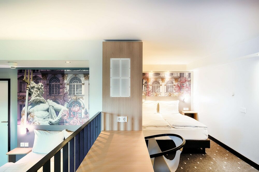 Фото 243624176427