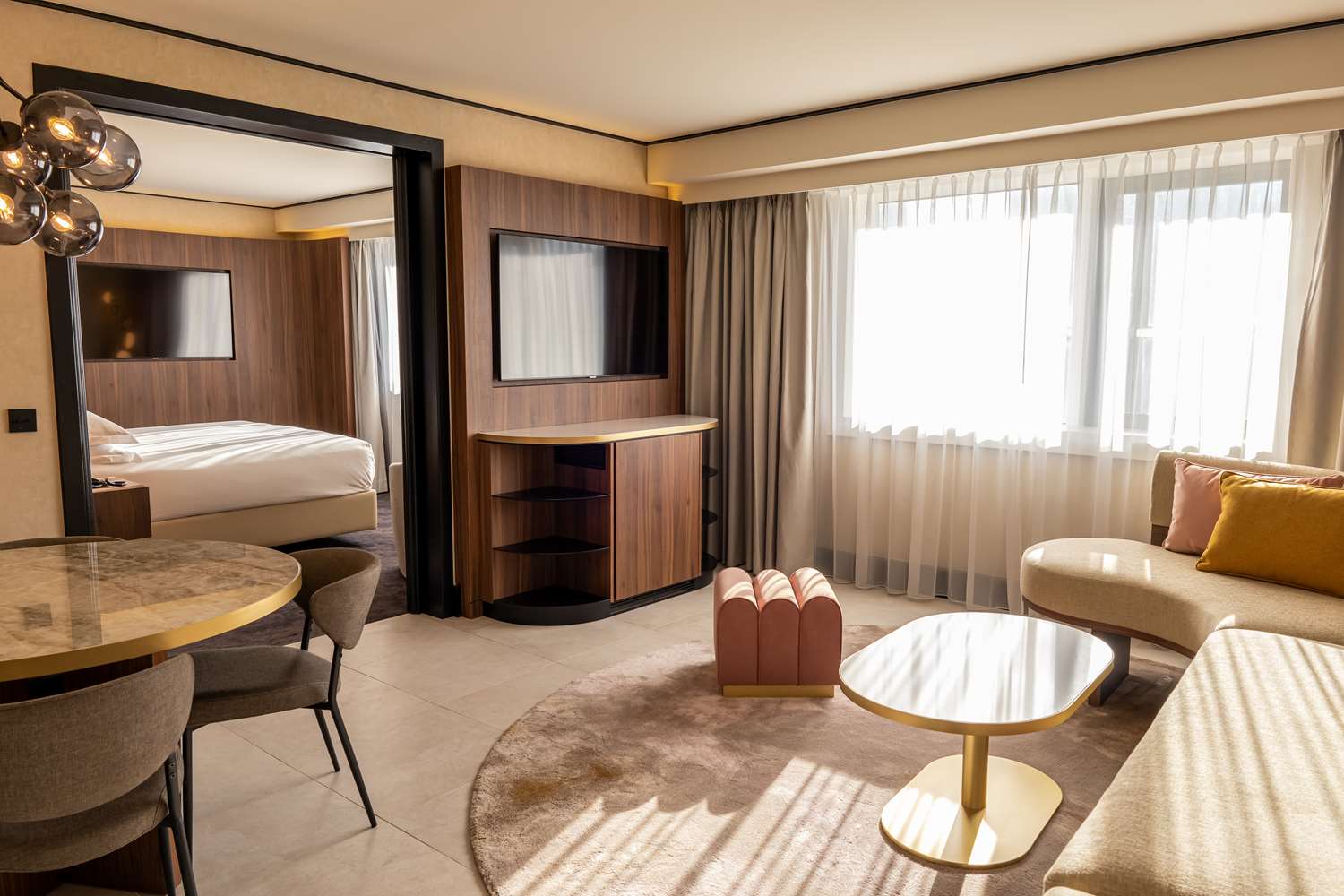 Фото Hilton Paris La Defense