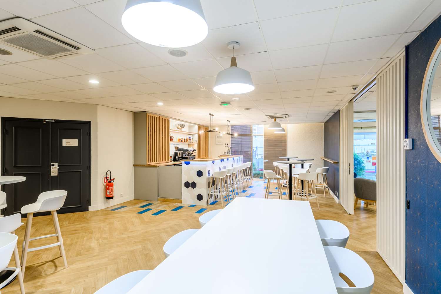 Фото Comfort Hotel Paris Porte D'Ivry