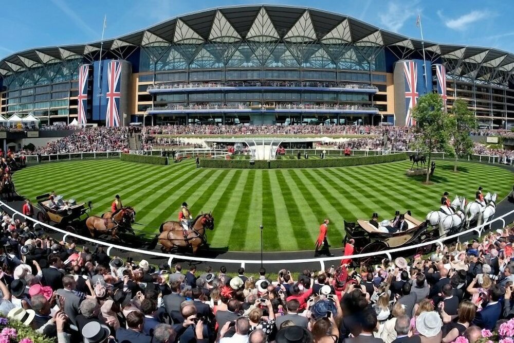 Фото Fredrick's Hotel Restaurant & SPA