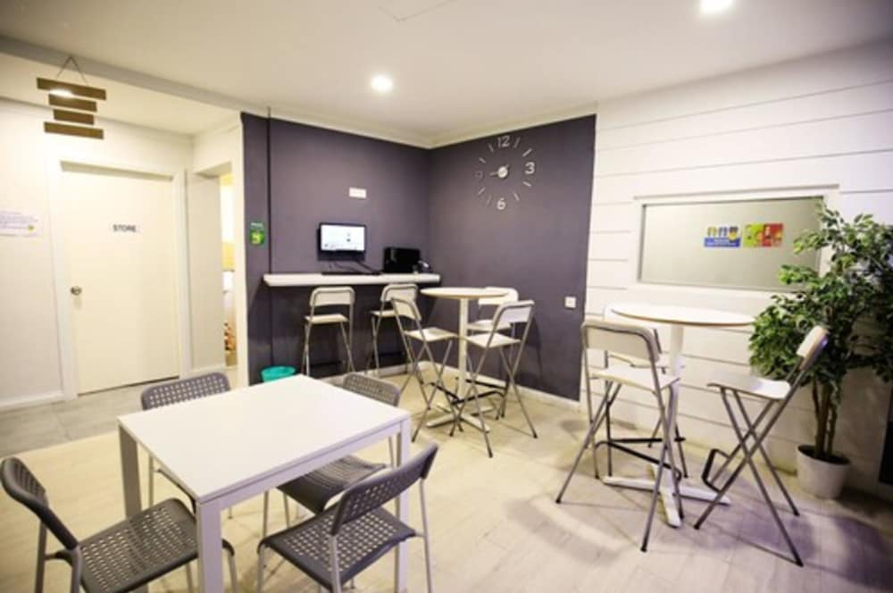 Фото Travelogue Kl - Hostel