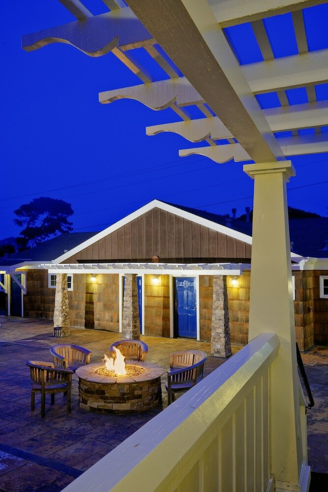 Фото Lighthouse Lodge And Cottages