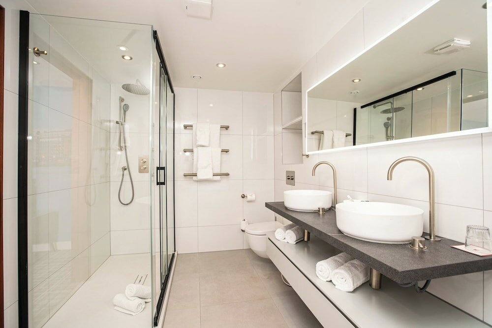 Фото Millennium Gloucester Hotel London Kensington