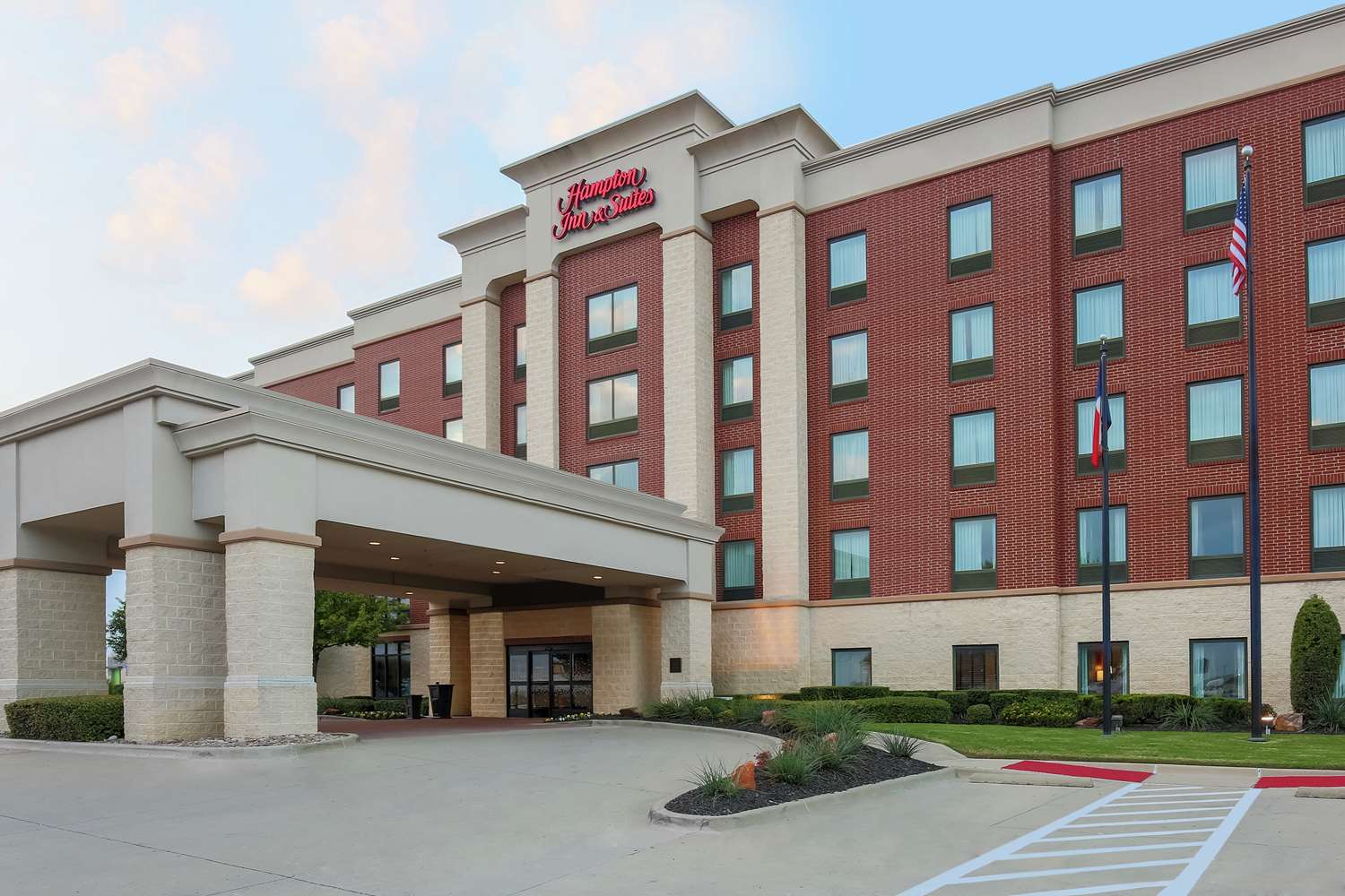 Фото Hampton Inn & Suites-Dallas Allen