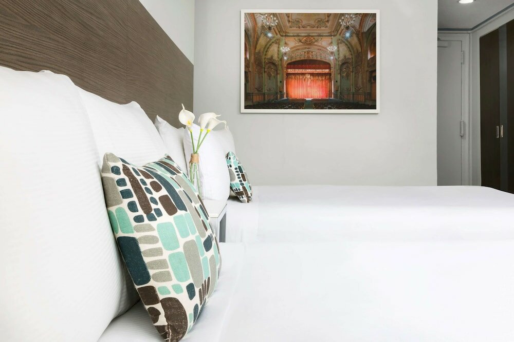 Фото Paramount Times Square