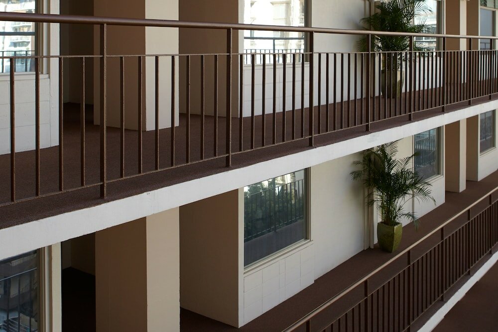 Фото Pearl Hotel Waikiki