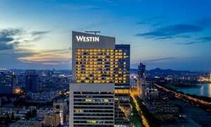 Гостиница The Westin Nanjing Xuanwu Lake