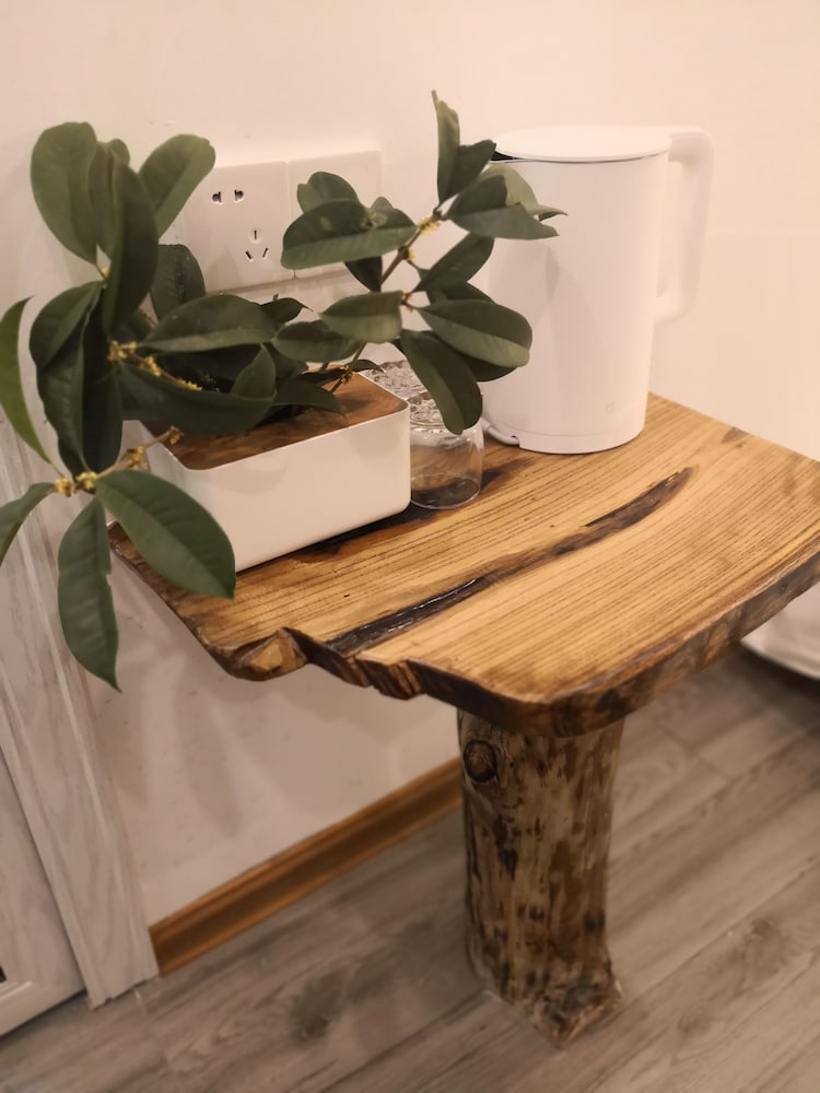 Фото Listening To The Rain Hall Inn