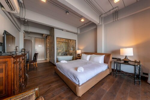 Гостиница Arch39 Phuket Beach Front на Пхукете