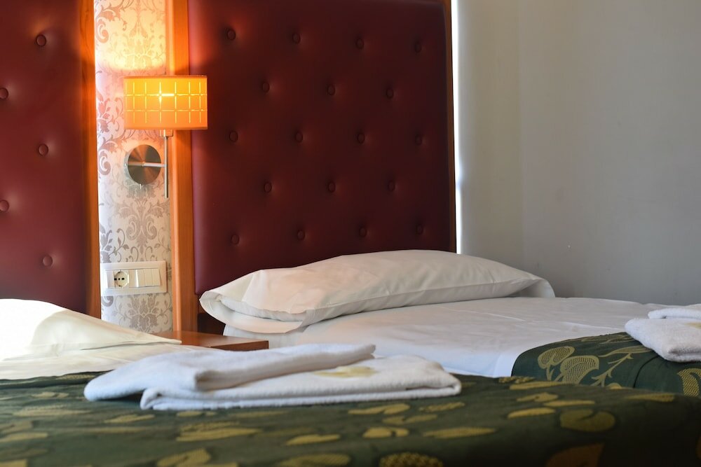 Фото A&c Much More II