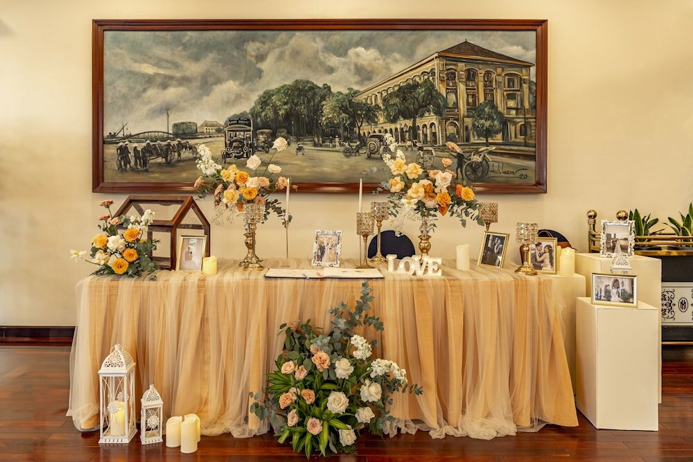 Фото Hotel Majestic Saigon