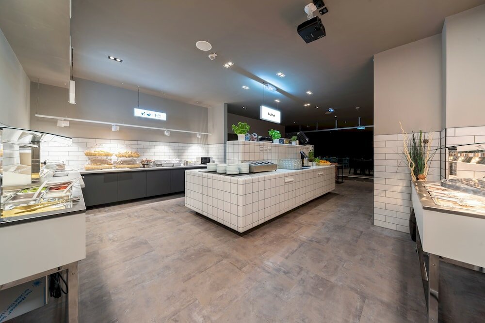 Фото a&o Graz Hauptbahnhof